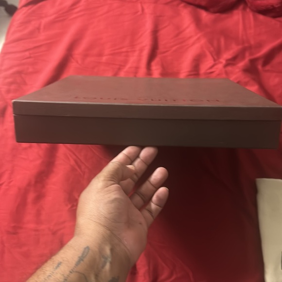 Louis Vuitton empty purse box with purse bag included - Picture 5 of 7